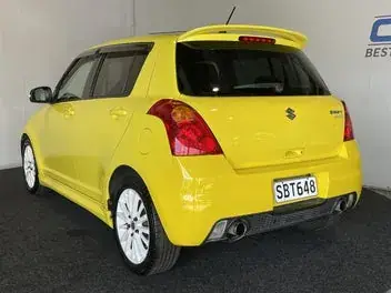 Suzuki Swift 2009 photo 5
