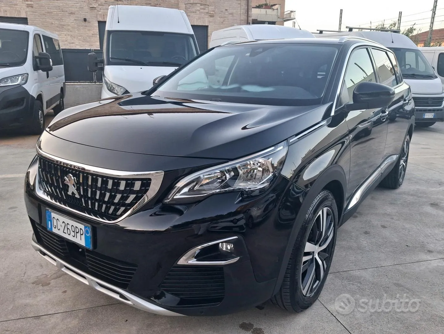 Peugeot 5008