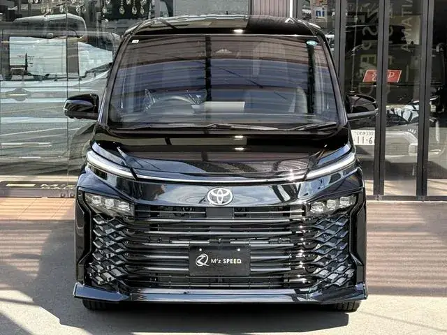 Toyota Corolla Hybrid 2026 photo 4