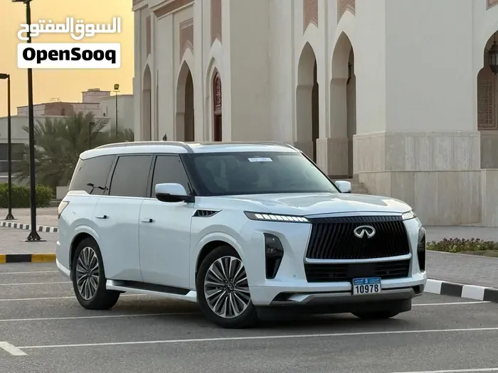 Infiniti Qx80