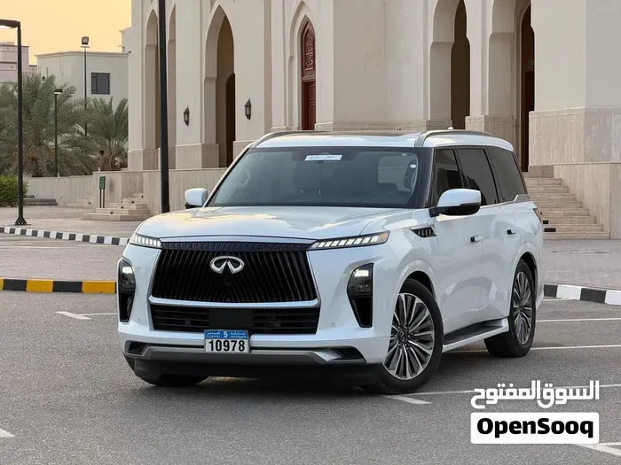 Infiniti Qx80