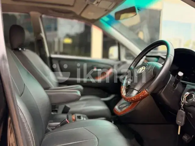 Toyota Harrier 2002 photo 3