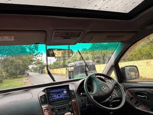 Toyota Harrier 2002 photo 5