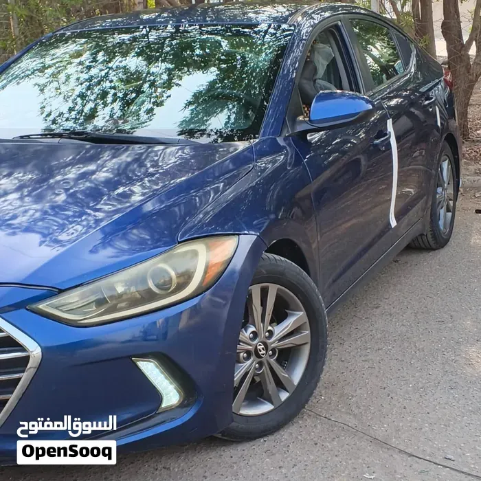 Hyundai Elantra 2017 photo 2