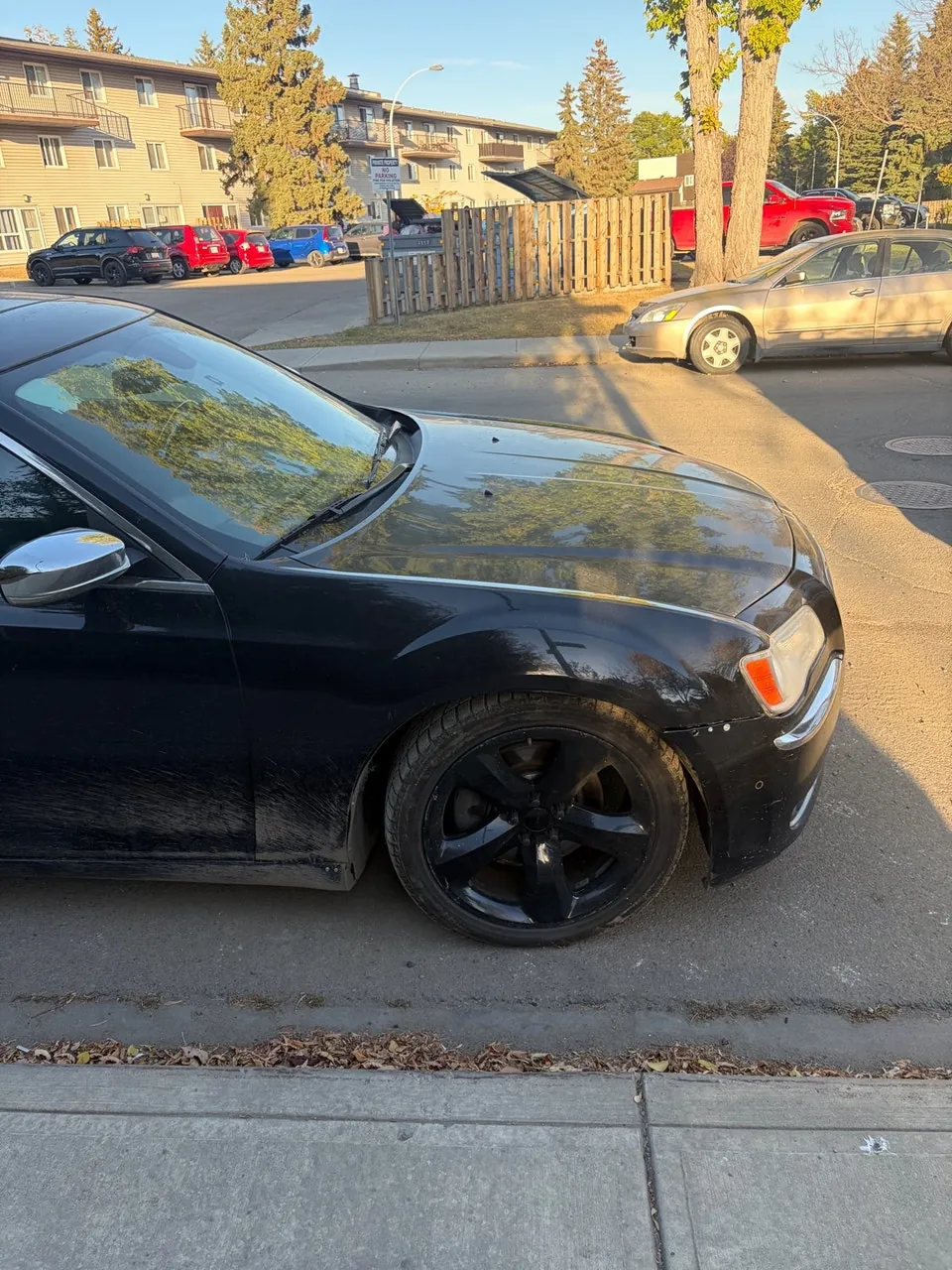 Chrysler 300C 2011 photo 3