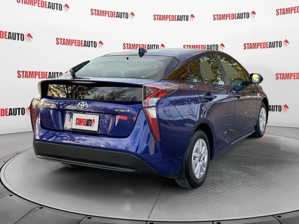 Toyota Prius 2017 photo 5