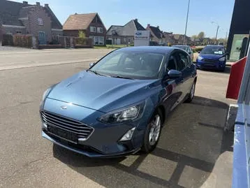 Ford Focus 2021 photo 2