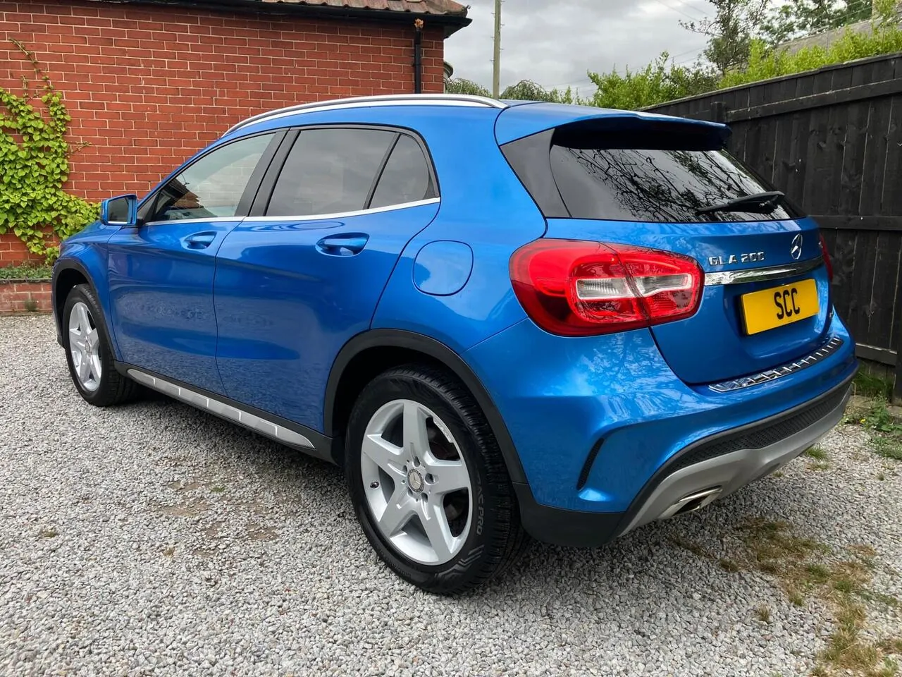Mercedes-Benz Gla 2015 photo 2