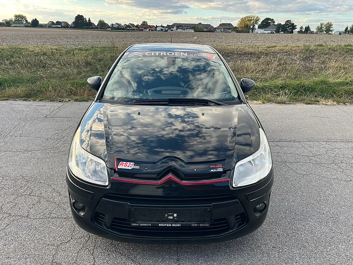 Citroen C4 2010 photo 2