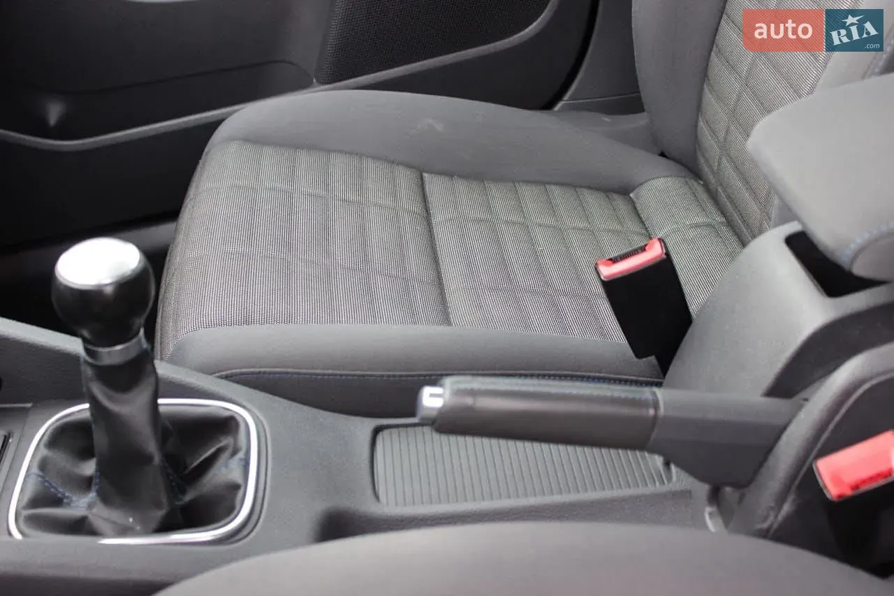 Volkswagen Golf 2006 photo 4