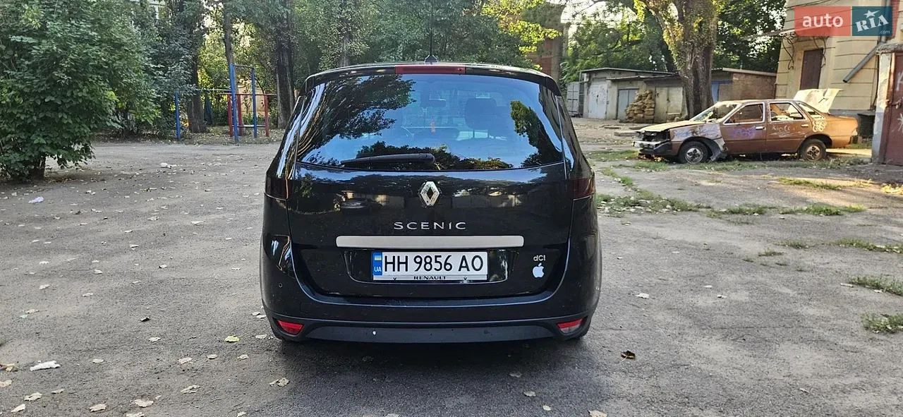 Renault Grand Scenic 2010 photo 5