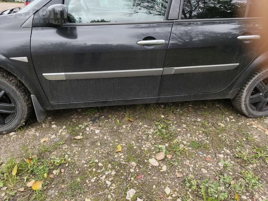 Renault Megane 2004 photo 2