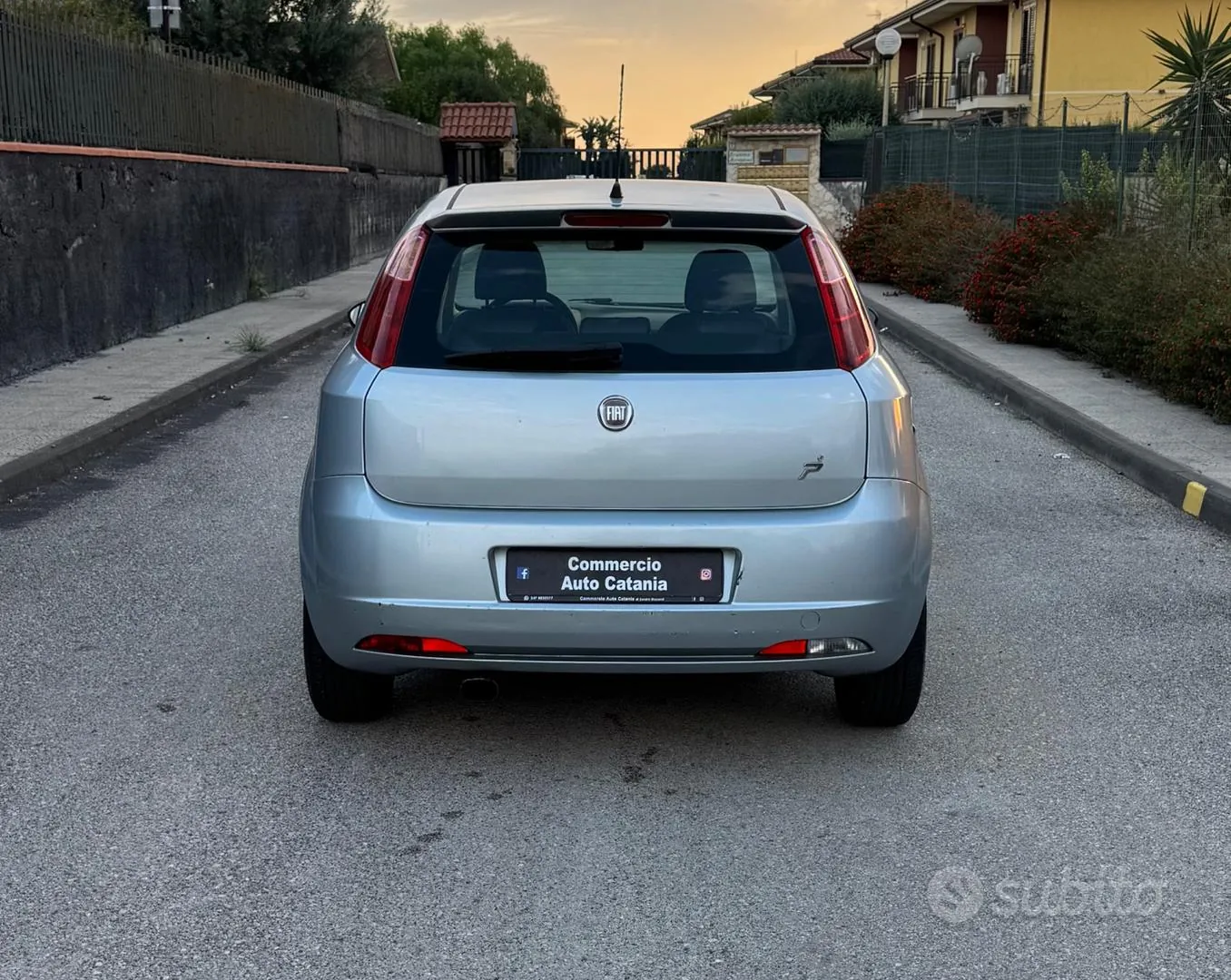 Fiat Grande Punto 2008 photo 2