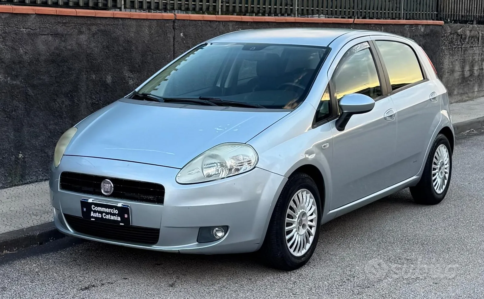 Fiat Grande Punto 2008 photo 3
