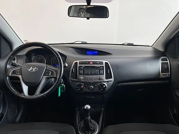 Hyundai I20 2013 photo 5