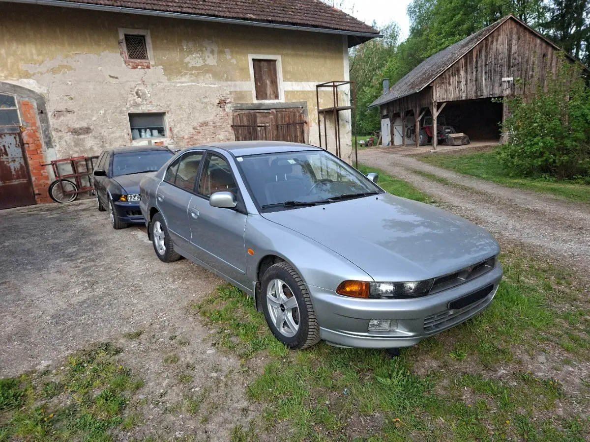 Mitsubishi Galant