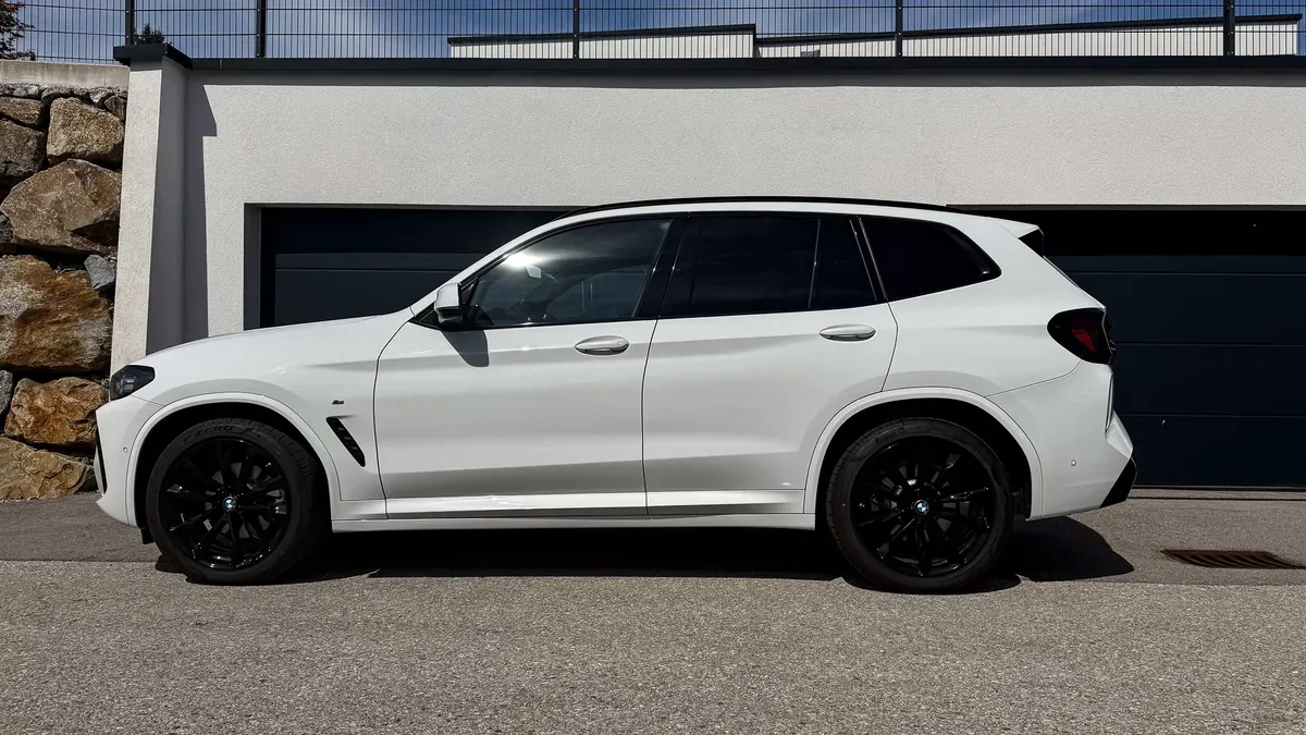 BMW X3 2021 photo 3