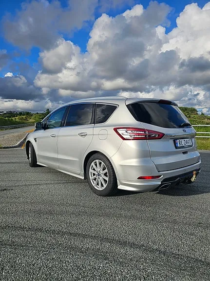 Ford S-Max 2016 photo 2