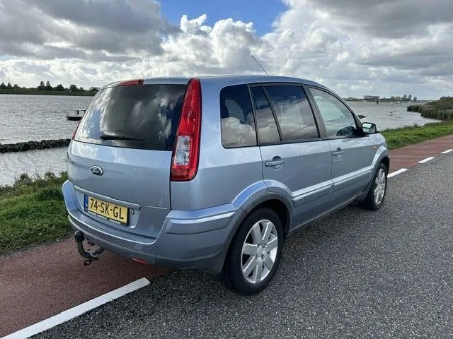 Ford Fusion 2006 photo 3