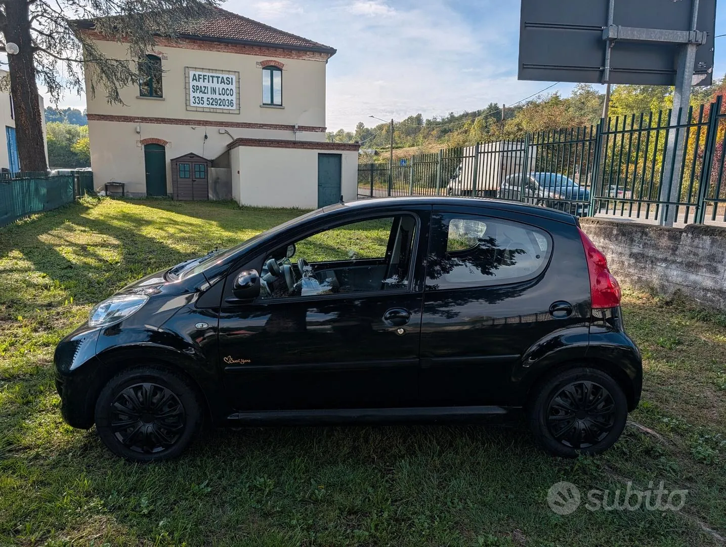 Peugeot 107 2009 photo 4