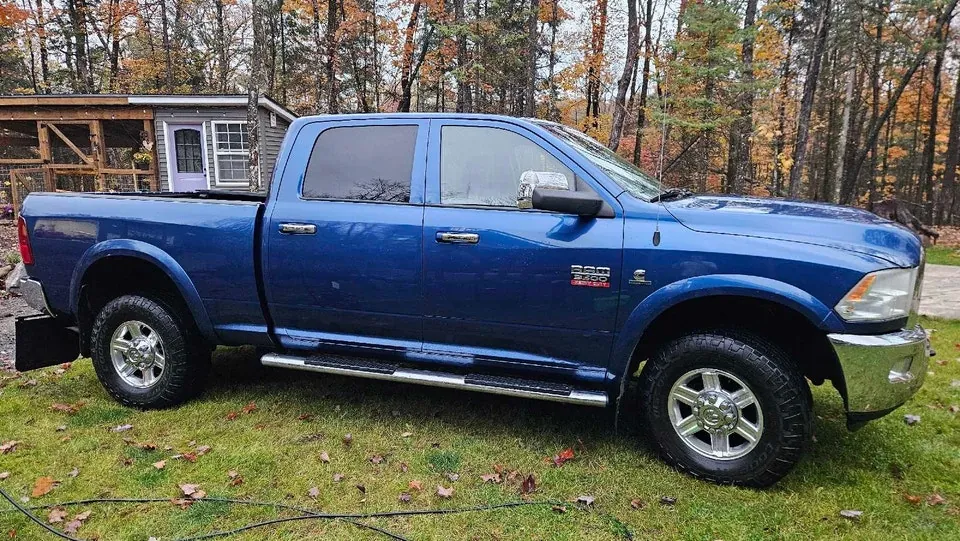 Ram 3500 2011 photo 2