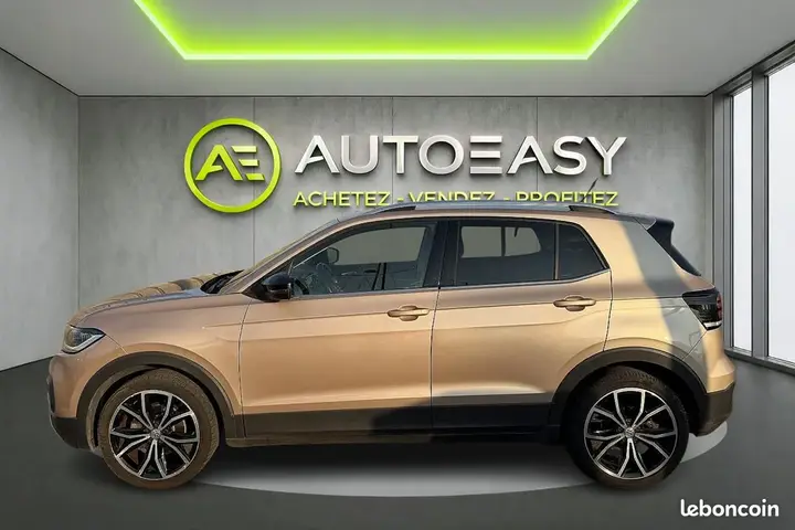 Volkswagen T-Cross 2019 photo 2