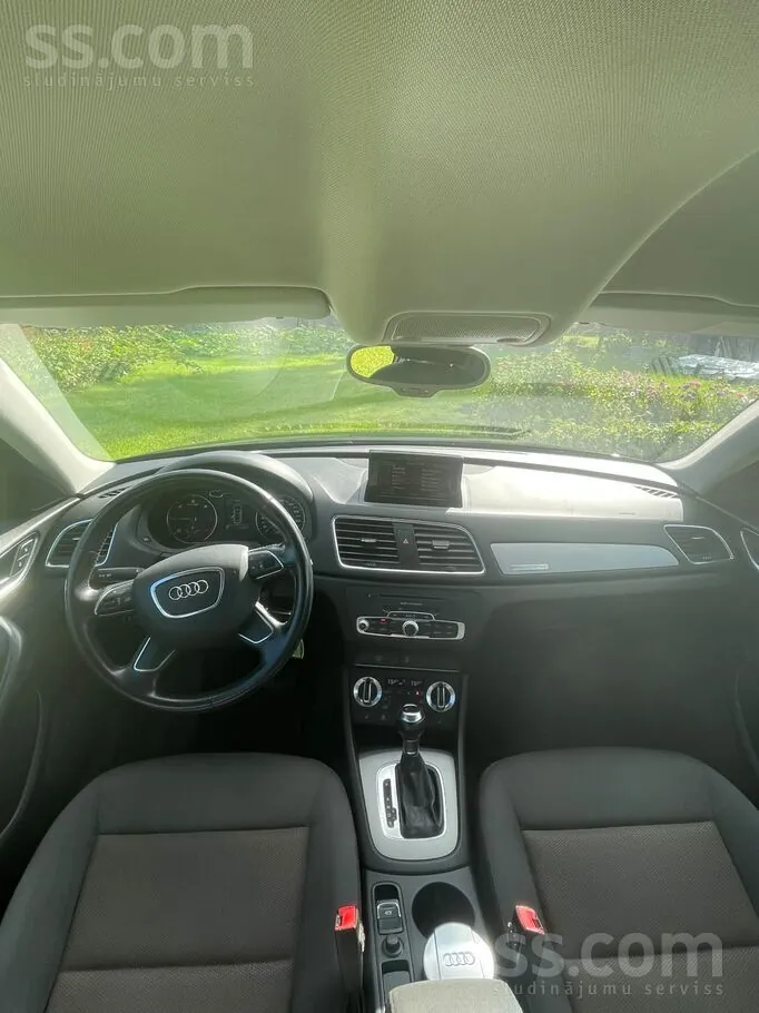 Audi Q3 2013 photo 4