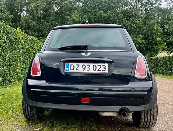 Mini One 2006 photo 3