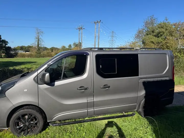 Vauxhall Vivaro 2015 photo 4