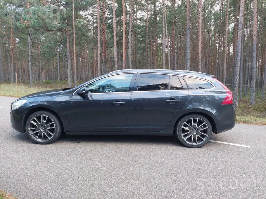 Volvo V60 2011 photo 4