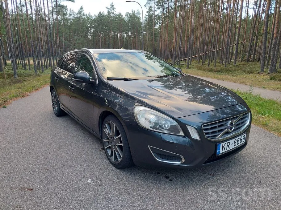 Volvo V60 2011 photo 3