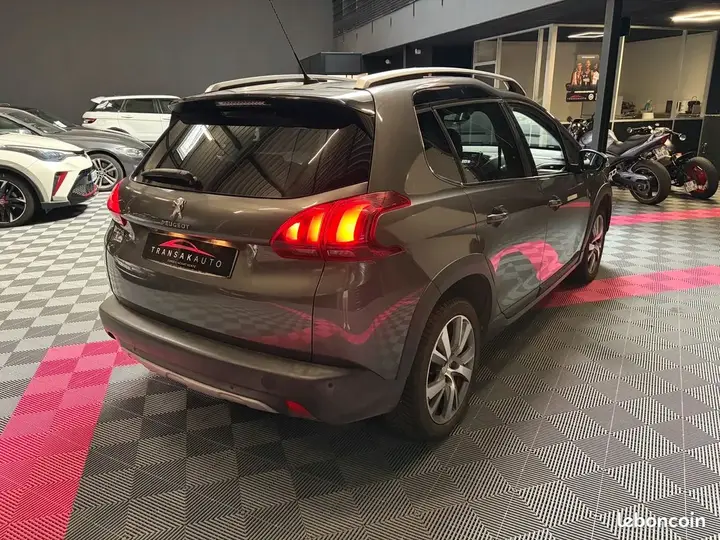 Peugeot 2008 2018 photo 5
