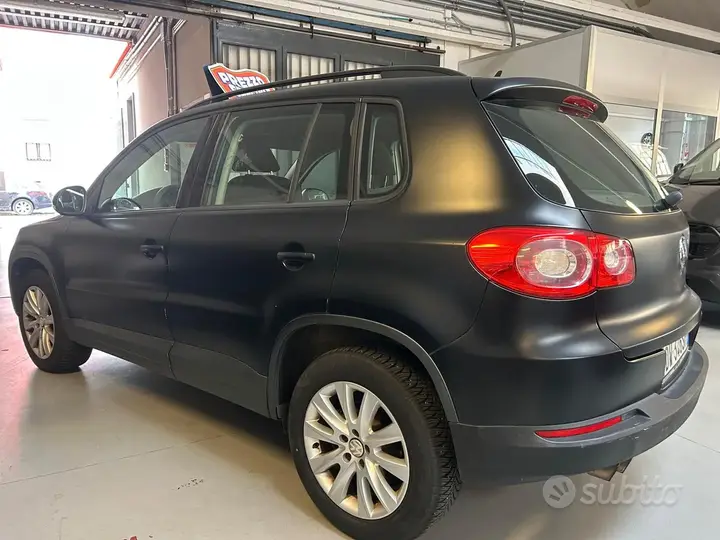 Volkswagen Tiguan 2011 photo 4