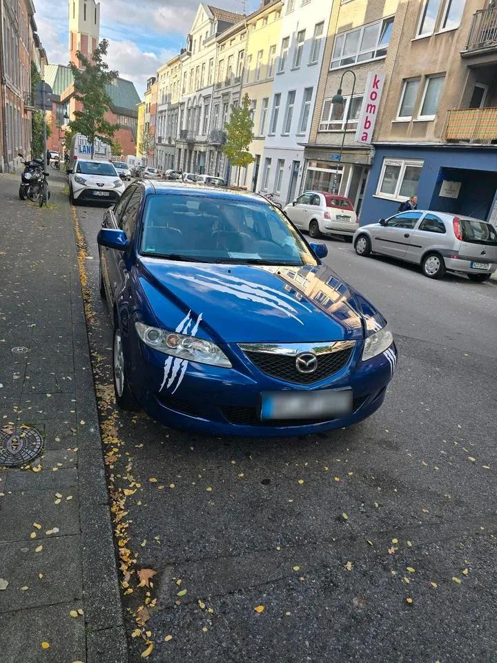 Mazda 6
