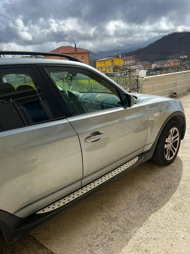 BMW X3 2008 photo 2