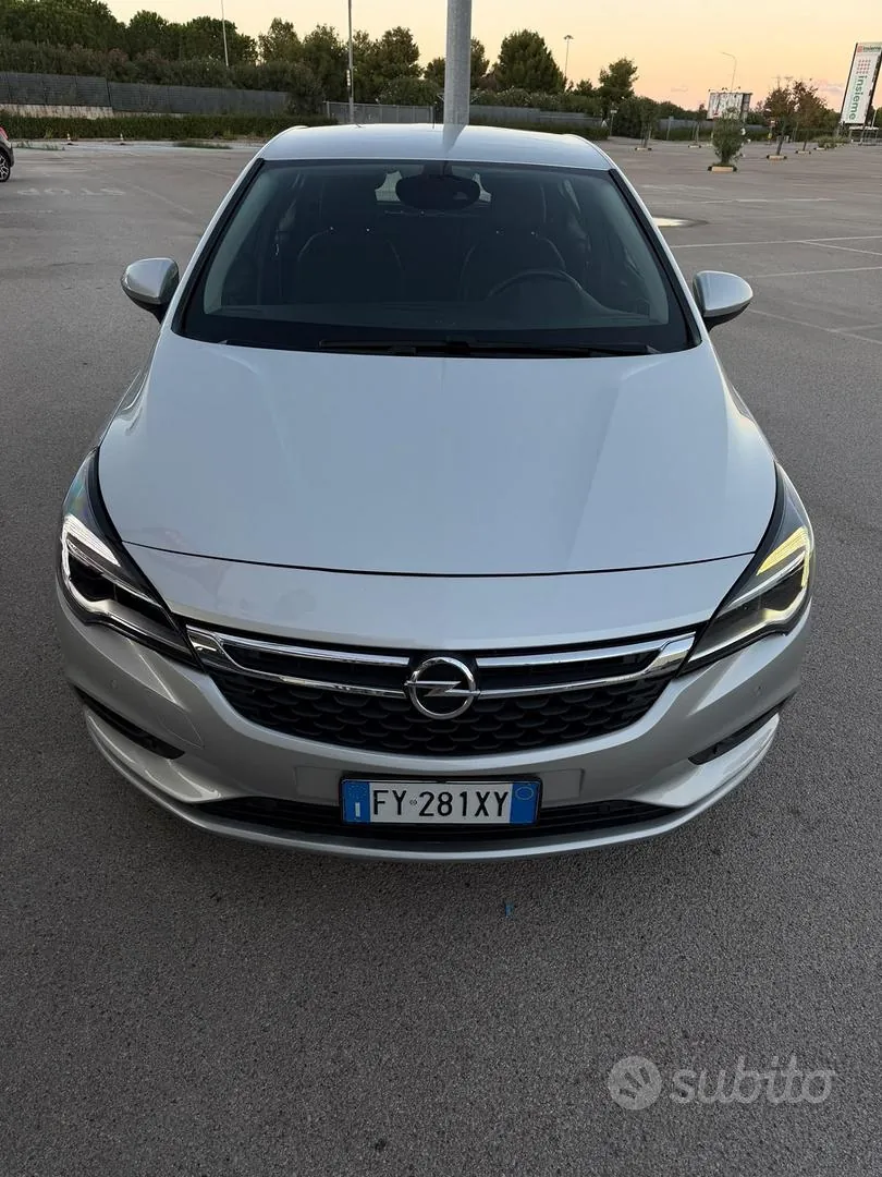 Opel Astra 2019 photo 3