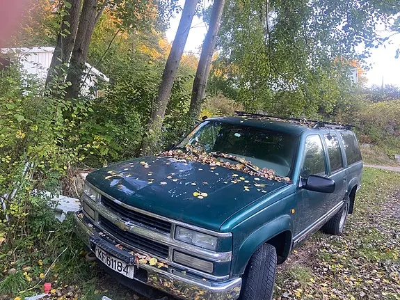 Chevrolet Suburban 1996 photo 2