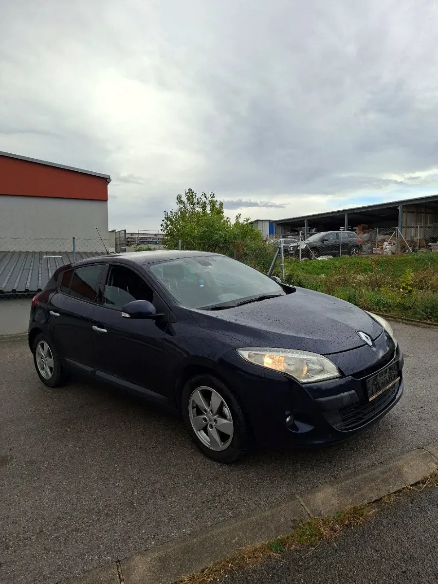Renault Megane 2009 photo 3