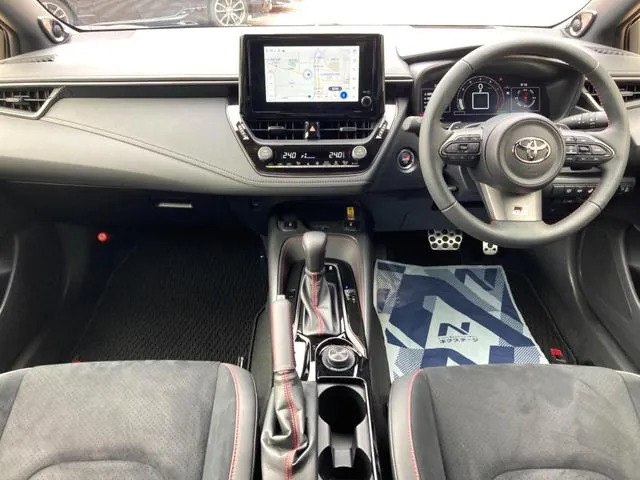 Toyota Gr Corolla 2026 photo 2