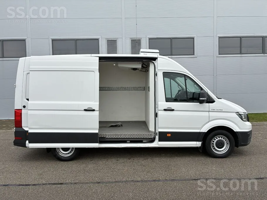Volkswagen Crafter 2022 photo 3