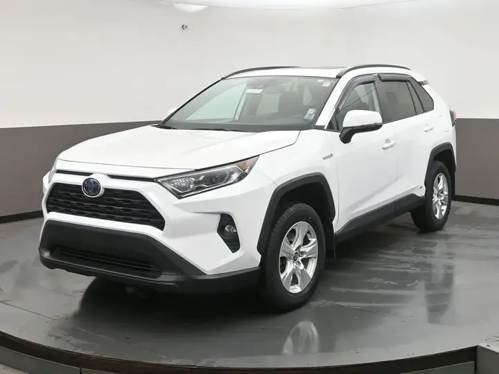 Toyota Rav4 2021 photo 3