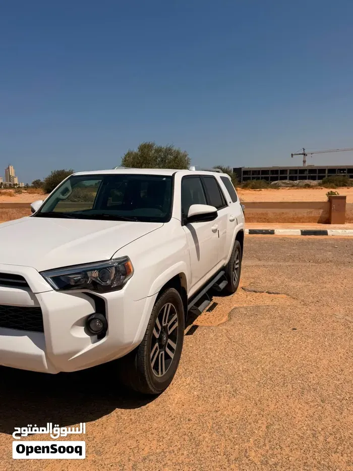 Toyota 4 Runner 2016 photo 4