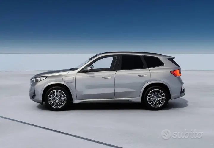 BMW X1 2024 photo 4