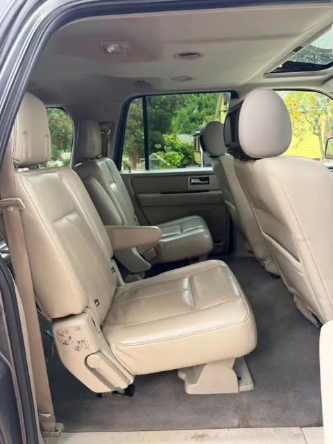 Ford Expedition 2010 photo 5