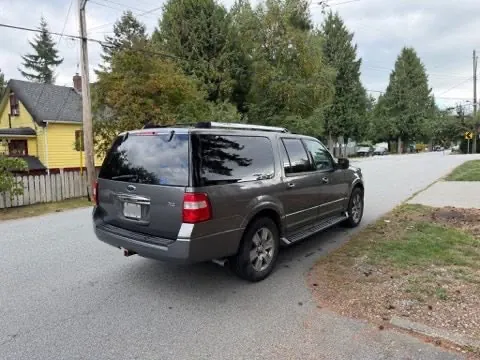 Ford Expedition 2010 photo 2