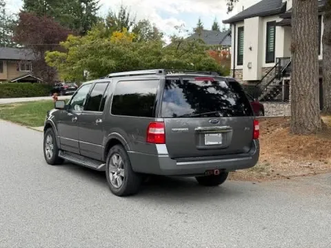 Ford Expedition 2010 photo 3