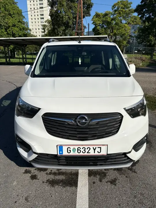 Opel Combo 2019 photo 2