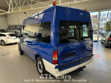 Ford Transit 2004 photo 2
