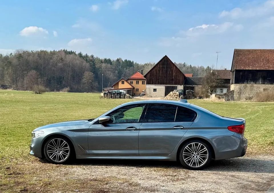 BMW M550I