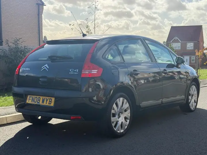 Citroen C4 2008 photo 4